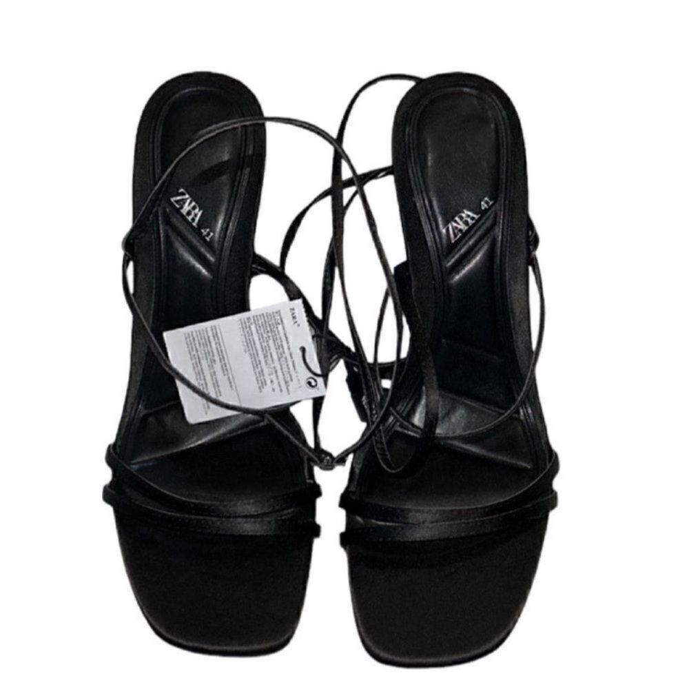 Zara Stappy Black Sandals(Size 10) - Picture 2 of 6